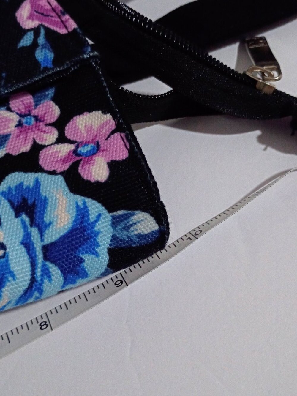 Robin Ruth Tote Purse Berlin - Picture 13 of 16